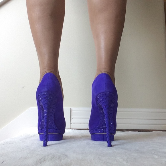 B Brian Atwood Fontanne Purple Ultra Violet Suede and Snake Print Leather Heels - Picture 4 of 13